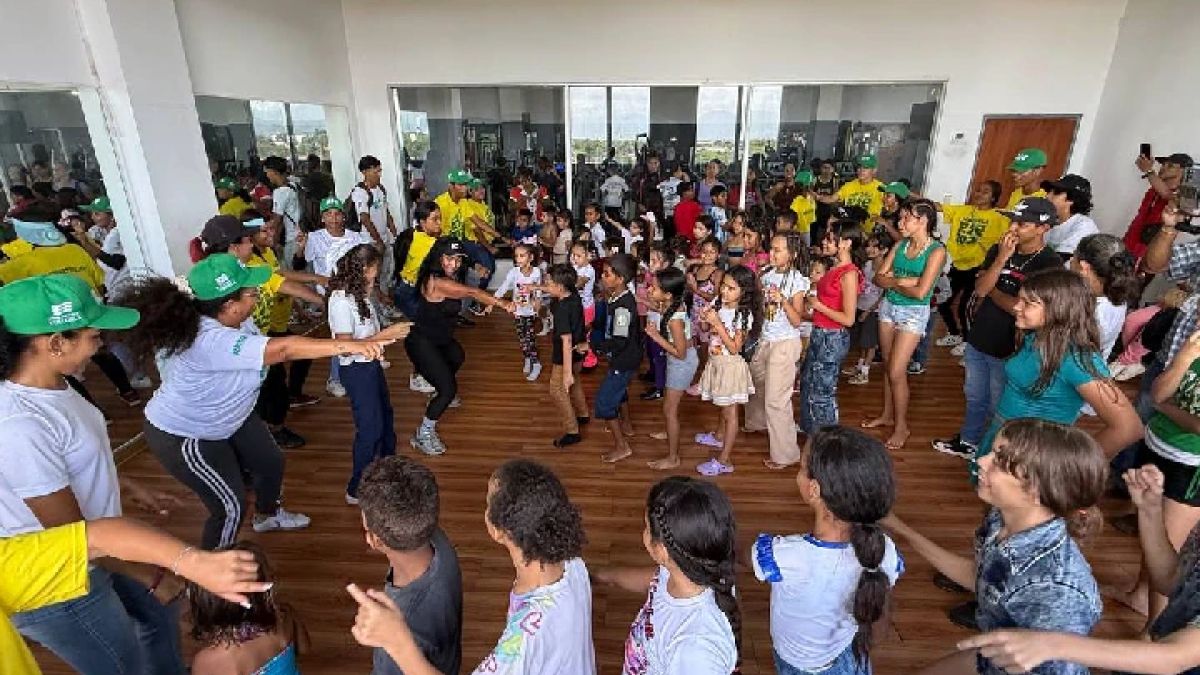 Venezuela Renace Holiday Plan 2026 brought fun to boys and girls in Valencia