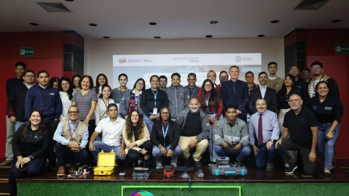 Venezuelan engineers received training in “Non-Destructive Testing” for safe evaluation of structures with the IAEA