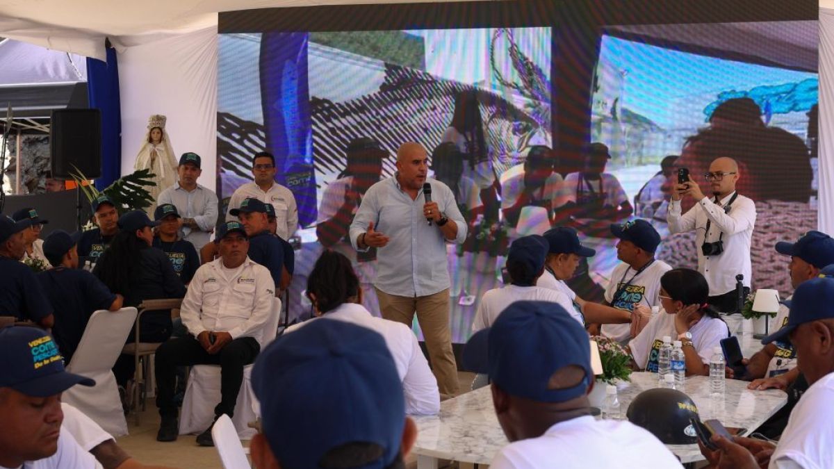 La Guaira finalized 21 trade agreements at the First Business Roundtable for the fishing sector