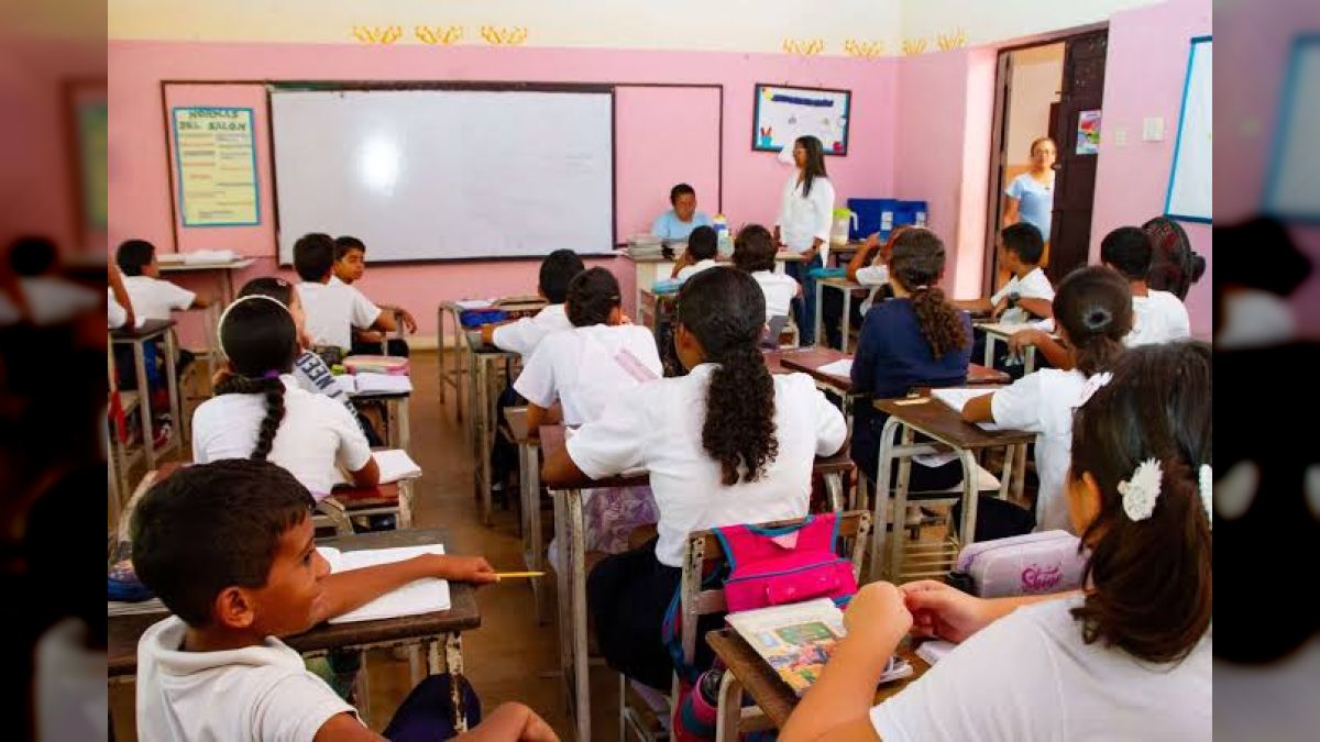 More than 400,000 children from Bolívar and Nueva Esparta returned to classrooms