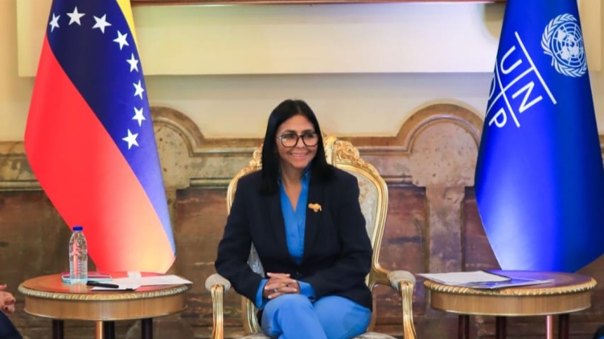 President Rodríguez on Post-Earthquake Plan: If we are going to rebuild, we want to rebuild better (+UNDP)
