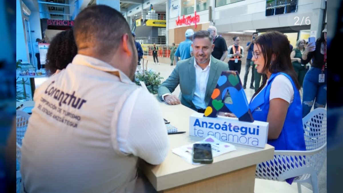 Bolivarian Governor inaugurated Tourist Point at José Antonio Anzoátegui International Airport