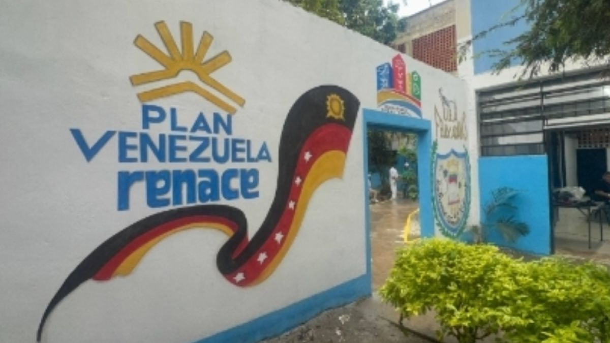Government of Miranda delivered rehabilitation of the Manuel Clemente Urbaneja Educational Unit