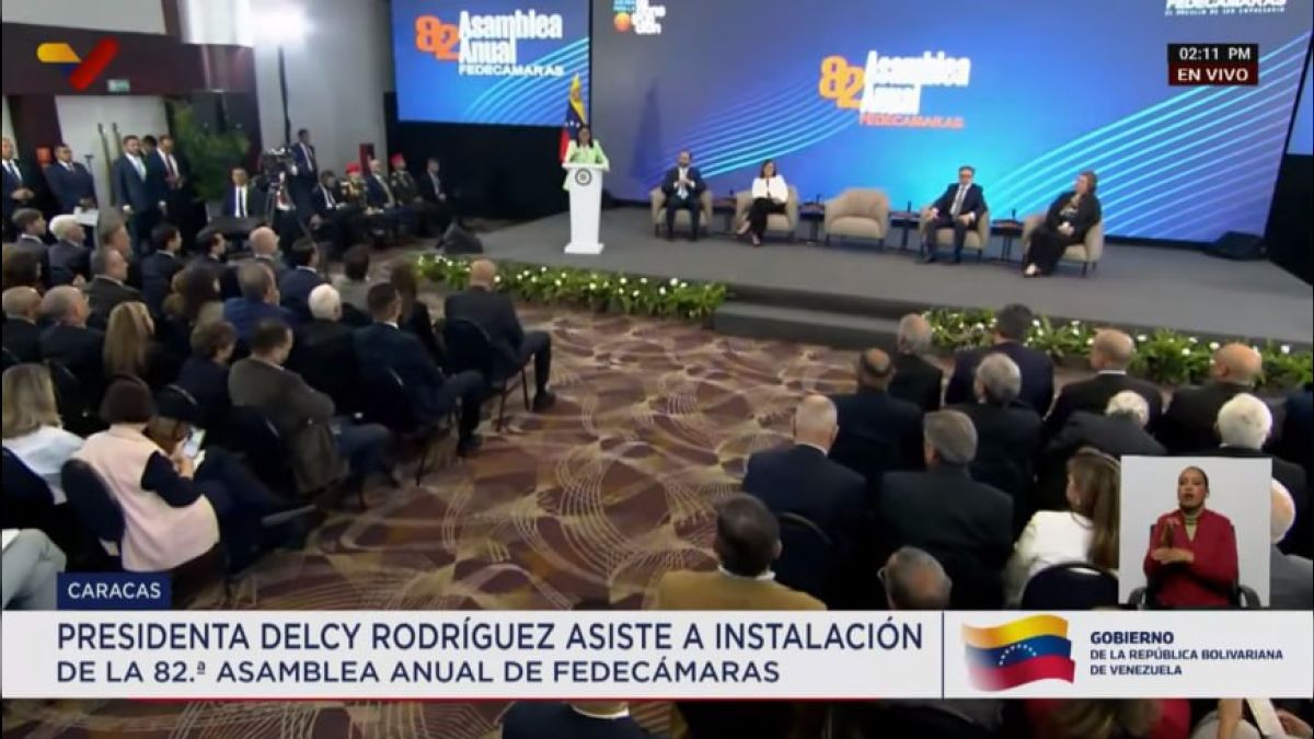 President Delcy Rodríguez announces the start of Christmas on November 1st