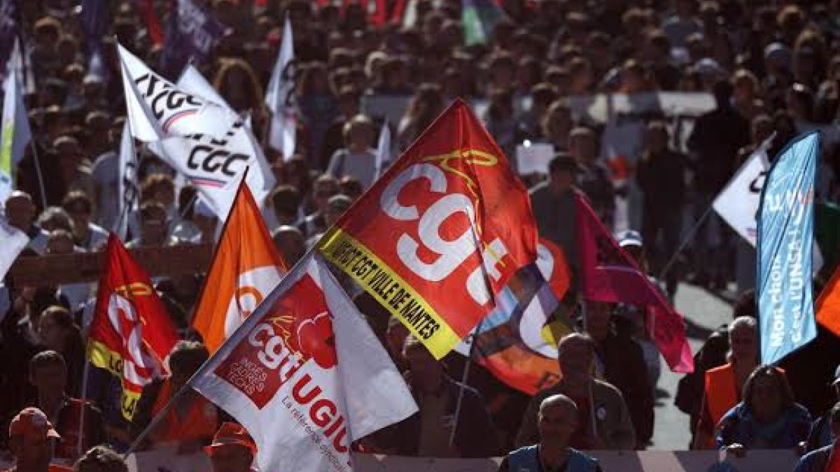 Students and unions in France call for a day of national protest for purchasing power