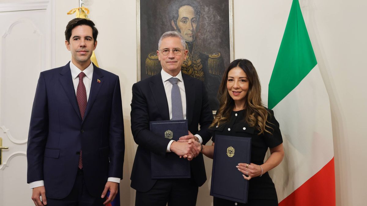 President Delcy Rodríguez celebrates agreement with ITA Airways: Caracas and Rome will be connected again!